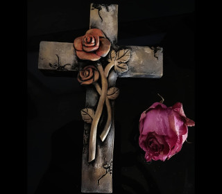 Silikon - Gießform - Kreuz mit Rose - verziertes Kreuz - vielfältig nutzbar