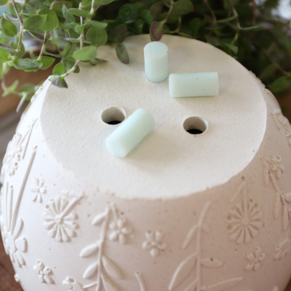 Silikon - Gießform - Platzhalter - 3er Set für Drainageloch - Bewässerungsloch - Gießwasser - für Pflanztopf oder Schale - vielfältig nutzbar