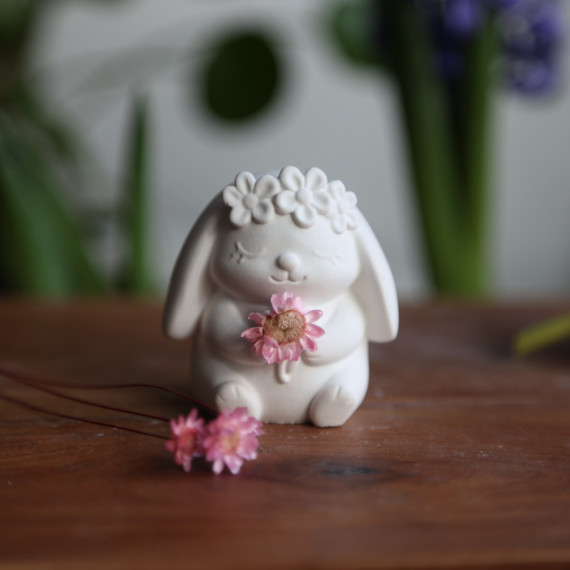 Silikon - Gießform - Mini - Hase mit Blume - Gartenfreunde - vielfältig nutzbar