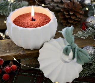 Silikon - Gießform - Besondere Christbaumkugel - geschwungene Rillen - Dose - mit Deckel - Kerzengefäß - 7oz - mit Manschette - offizieller Partner von Boowan Nicole - vielfältig nutzbar