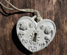 Silikon - Gießform - Herz mit Schlüsselloch - Ornamente - zum Aufhängen - vielfältig nutzbar