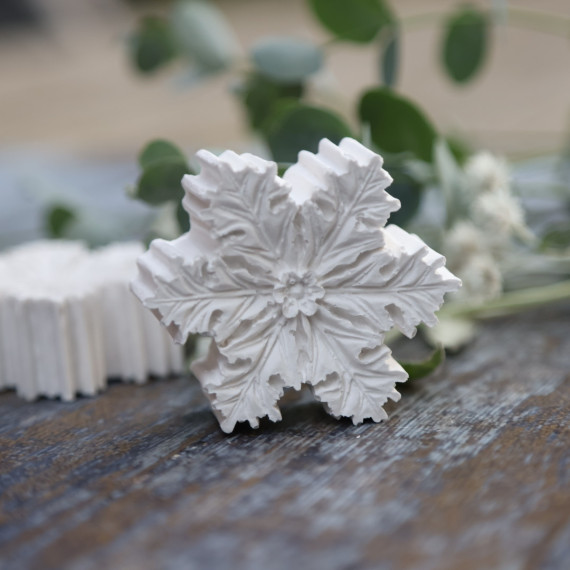 Silikon - Gießform - Delicate Snowflakes - Schneeflocke Nr. 3 - vielfältig nutzbar