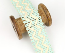 1 Meter Bast-Gurtband - Bast - Zierband - 35mm - Gezackte Linien - Warmweiß/Mint