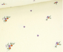 Teddy - Teddystoff - bestickt - Blumengestecke - Ecru