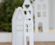 Silikon - Gießform - Stecker Herzliche Häuser für Steckleisten - 4 Fenster & Haustür & Tür - Lichtdeko - Schmal - Haus 1 - klein - vielfältig nutzbar