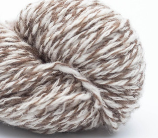 So Soft Yak and Sartuul 3-ply fingering handgesponnen - closer than you might sheep (white/brown)