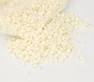 1kg - Sojawachs - für Stand- & Formkerzen - KeraSoy - Pillar 4120 - Pastillen - zum Kerzen Gießen