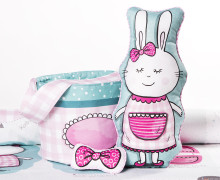 Kissenstoff - DIY - Utensilo - Ab ins Körbchen - Osterhasenmädchen - Ostern - formenfroh - abby and me