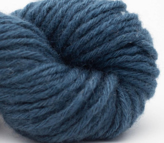 Smooth Sartuul Sheep Wool 8-ply bulky handgesponnen - sartuul my bag (blue)