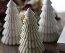 Silikon - Gießform - Weihnachtlicher Tannenbaum - mit Rillen - Streifen - Weihnachten