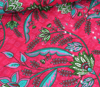 Baumwolle - Webware - Blüten Lochstickerei - Bogenkante - Blumenranken - Fuchsia