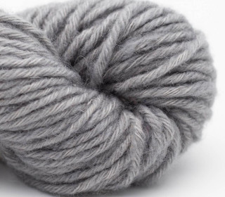 Smooth Sartuul Sheep Wool 8-ply bulky handgesponnen - tinsel tinsel (light grey)
