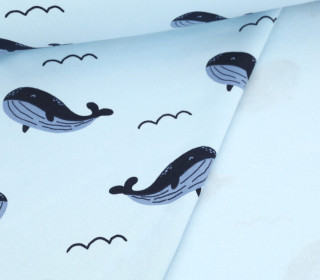 Leichter Kuschelsweat - Wale - Hellblau