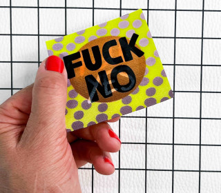 1 Flippatch - 1 Label = 2 Motive - Kippen - Wechselmotiv - zum Aufnähen - Cherry Picking - FUCK NO/hell YES