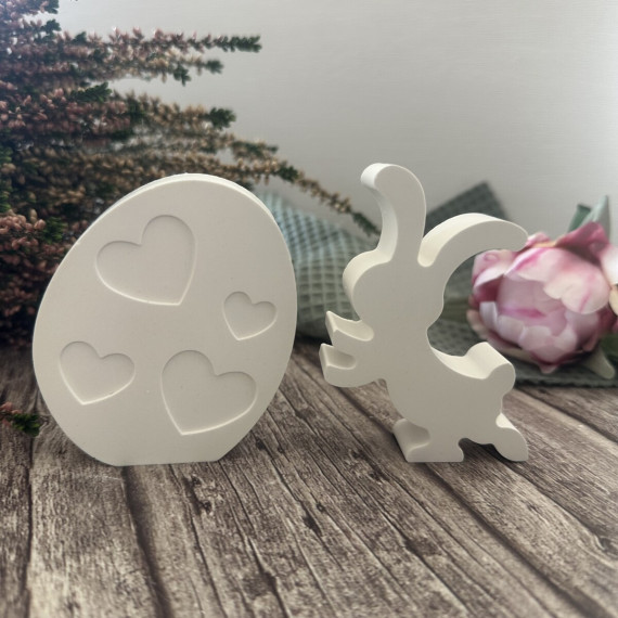 Silikon - Gießform - Kleiner sportlicher Osterhase mit Osterei - Nr. 3 - vielfältig nutzbar