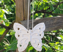 Silikon - Gießform - Schmetterling - zum Aufhängen - mit Löchern in den Flügeln - vielfältig nutzbar