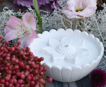 Silikon - Gießform - Futterstation mit Blüte - Vogeltränke - Insektentränke - für den Garten - vielfältig nutzbar