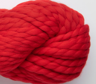 Yana XL Highland Wool 200g - Scarlet
