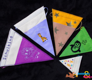Stickdatei Set - ITH - Wimpel mit Tasche - 10x10 / 13x18 / 16x26 / 18x30 / 20x30