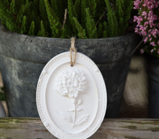 Silikon - Gießform - Anhänger - Blumenmedaillon - zum Aufhängen - Blumenbild - oval-  vielfältig nutzbar