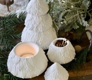 Silikon - Gießform - Tannenbaum - 3 teilig - zum Stapeln - Kerzengefäß - toll für Kerzenwachs - mit Tannenzweigen - vielfältig nutzbar