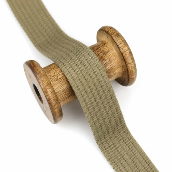 1 Meter Gurtband  - 30mm - Struktur - Gesteppte Streifen - Olivgrün