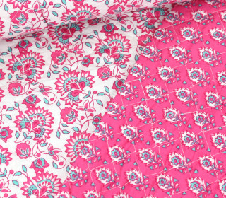 Baumwoll Stepper - Steppstoff - Wattiert - Doubleface - Blumen - Rauten - Weiß/Fuchsia