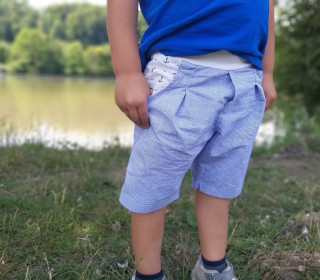 Kurze Hose BeinHalbRein mit Knopflochgummi