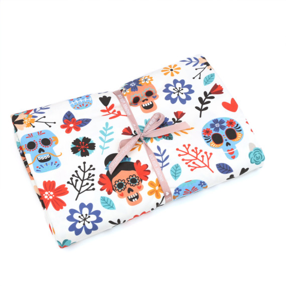 2 Zuschnitte - Jersey - Halloween - Sassy Skulls - Weiß - Bio-Qualität