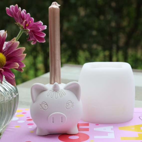 Silikon - Gießform - Einhorn-Schweinchen - mit Strich-Pony - offene Augen - für Baumkerzen - Schwein 2 - vielfältig nutzbar