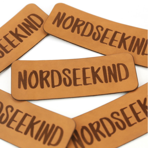 1 XXL KUNSTLEDER LABEL - Hellbraun - Nordseekind