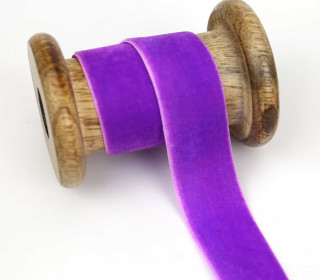 1 Meter Samtband - Zierband - Dekoband - 25 mm - Lila