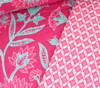 Baumwoll Stepper - Steppstoff - Wattiert - Doubleface - Große Blumen - Muster - Streifen - Fuchsia/Weiß