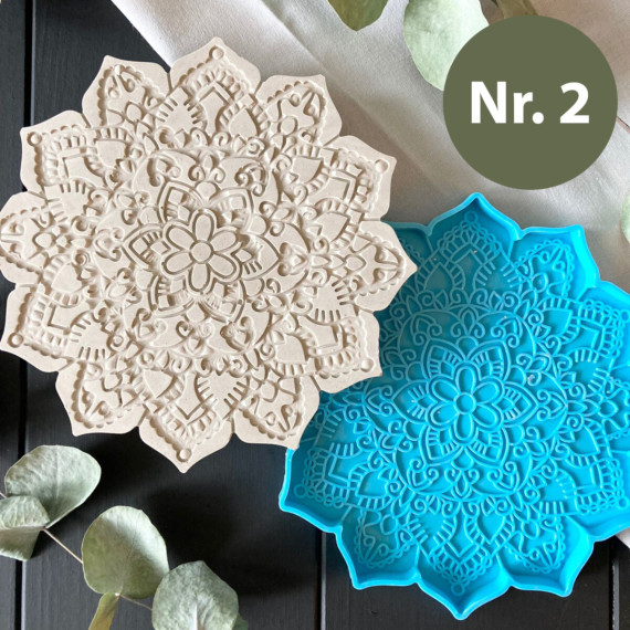 Silikon - Gießform - Mittelgroßer Untersetzer - Dekoteller - gemusterter Kreis - Mandala - Nr.2 - vielfältig nutzbar