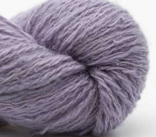 Smooth Sartuul Sheep Wool 2-ply light fingering handgesponnen - today I accomplished zero (purple)