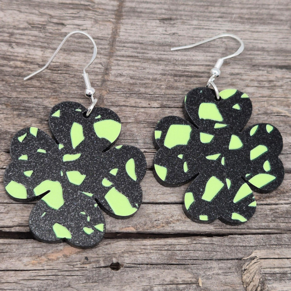 1 Paar Ohrringe - Kleeblatt - 3D Aufdruck - Glitzer - Acryl - super leicht - Schwarz/Neongrün - Namensklang