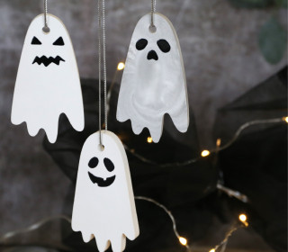 Silikon - Gießform - Geisterstunde - Kleine Gespenster Anhänger - 3er Form - Halloween - vielfältig nutzbar
