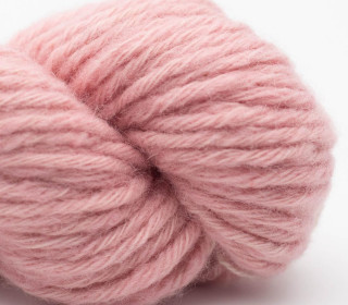 Smooth Sartuul Sheep Wool 8-ply bulky handgesponnen - dulce de leche (pink)
