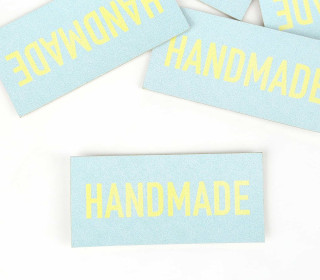 1 KUNSTLEDER LABEL - Bedruckt - Pastellblau - HANDMADE