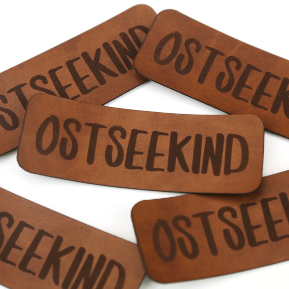 1 XXL KUNSTLEDER LABEL - Braun - OSTSEEKIND