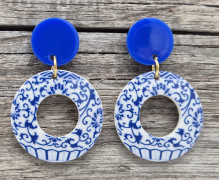 1 Paar Ohrringe - Acryl - 2-teilig - 2 Kreise - mit Loch - super leicht - Blau/Weiß - Namensklang