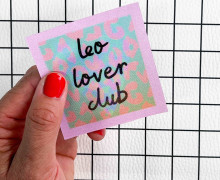 1 Flippatch - 1 Label = 2 Motive - Kippen - Wechselmotiv - zum Aufnähen - Cherry Picking - leo lover club/Leo-Herz