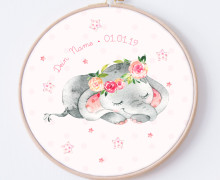 DIY Stickrahmen - Sleepy Little Elephant - personalisiertes Stickrahmen Bild - zum Selbermachen