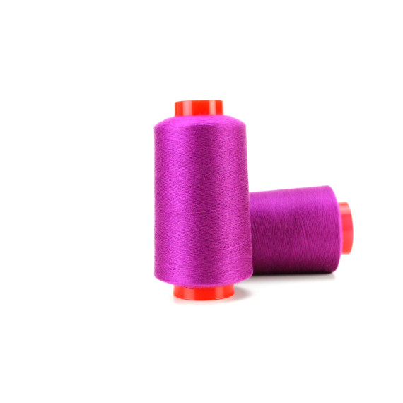 1 Rolle Overlockgarn - Kone - Beere (0834)