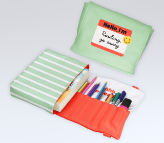 DIY-Nähset - Buch-Organizer - Hello, I'm Reading, Go Away - Hellgrün/Rotorange - Softshell - abby and amy
