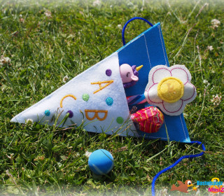 Stickdatei - ITH - Wimpel mit Tasche - 13x18
