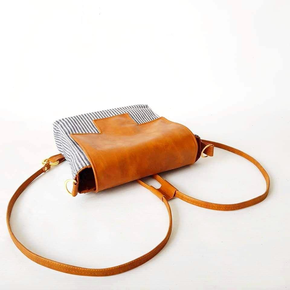 SALE／75%OFF】 ICHIGO ICHIE STOREこれ欲しかった モロッコ様式テンプルランタン2点セット ドットデイジー曼荼羅格子  アンティークゴールド仕上げ 鉄製 17インチと13インチ並行輸入