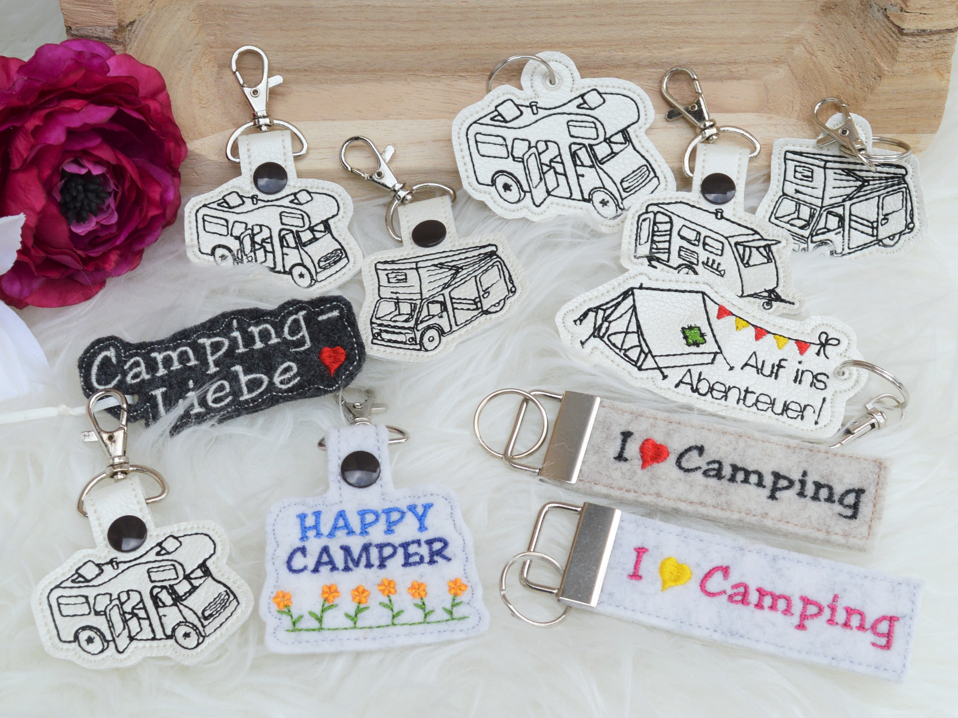 Stickdatei Camper Camping Anhänger Schlüsselanhänger ITH Wohnmobile